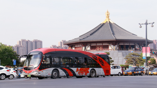 “五一”假期，洛陽(yáng)公交人用奉獻(xiàn)堅(jiān)守